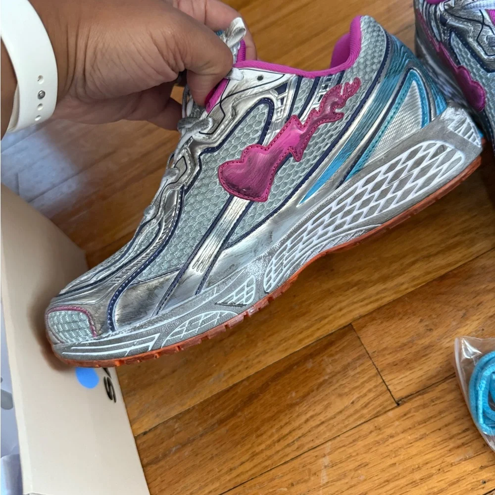 Sad Boy SAGA Fuego Trainer “Miami Night” - Picture 5 of 6